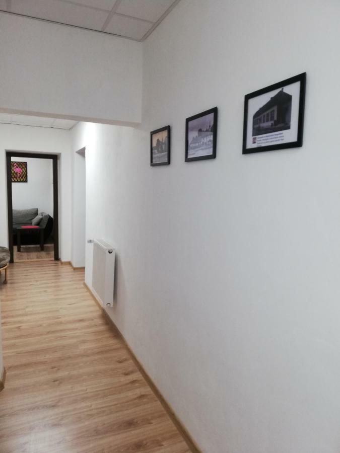 Ubytovanie Queen Novaky Esterno foto